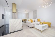 Others Grzybowska Apartment by Renters Prestige