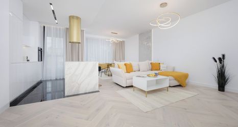 Others 2 Grzybowska Apartment by Renters Prestige