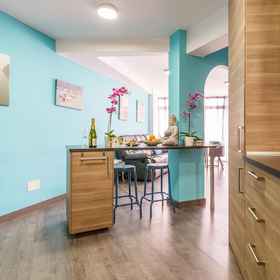 Room 1 Nerja City Center Apartment, Alcaucín Hotels