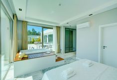 Others 5 Neptune-2 PLANET LUXURY VILLAS