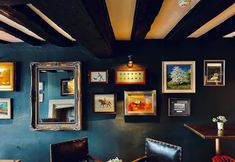 Others 5 The Crown at Shipton
