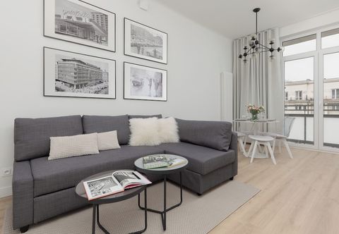 Others Warsaw Panorama Apartment by Renters