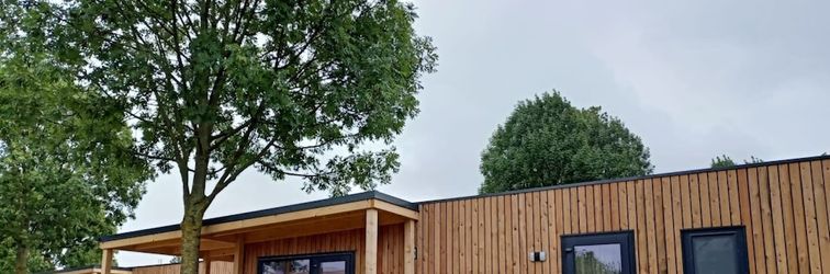 Others Modern Chalet With Air Conditioning