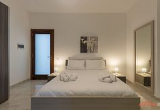 Others 6 Sunny Penthouse w Terrace and Open Views