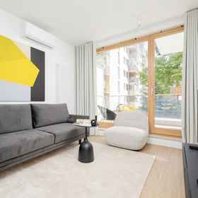 Primary image 1 City Parking Mokotów by Renters Prestige, Khách sạn Vistula University