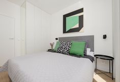 Others 3 City Parking Mokotów by Renters Prestige