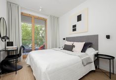 Others 3 Domaniewska Mokotów by Renters Prestige