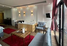 Others 2 Kevser Bungalov