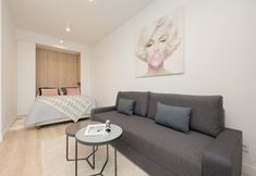 Others 3 Gym & Sauna in Mokotów by Renters