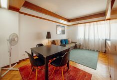 Khác 7 Downtown Classic With Terrace by Vacationy