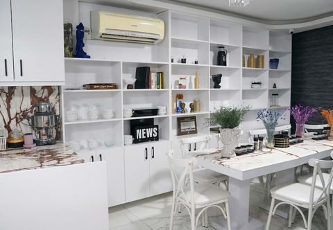 Others Eclipse Hotel