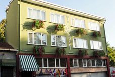 Khác Mini Harem Hotel