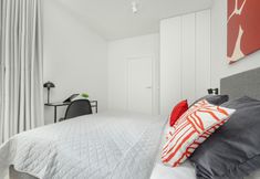 Others 3 Cozy City Apartment by Renters Prestige