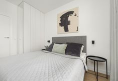 Others 7 Cozy City Apartment by Renters Prestige