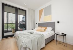 Others 7 Elegant City Center by Renters Prestige