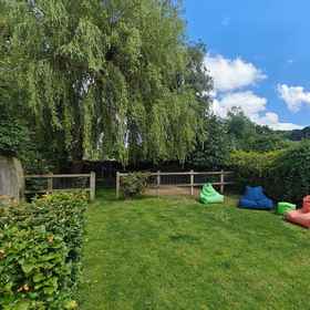 Primary image1King Arthur's Rest - Sleeps 10, Hot Tub & Garden,The George Hotel飯店