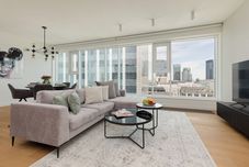 Lainnya Unique Tower Warsaw by Renters Prestige