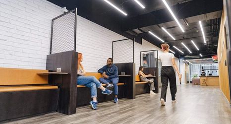 Lain-lain 2 Canvas Manchester