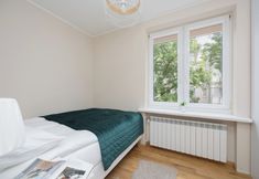 Others 3 Apartment Near Old Town by Renters