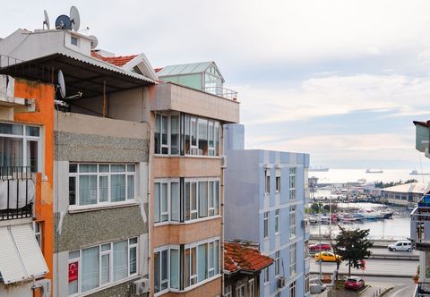 其他 Studio With a Sea View Balcony in Bakirkoy