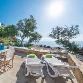 Room 1 พอร์ท นาว คา นา คาติ อิน มัลลอร์กา, โรงแรม & ที่พัก Estellencs