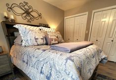 Khác 2 1 Ranked Condo w Pool Gym Gamer Room