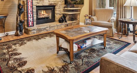 อื่นๆ 2 Beautiful Scenery w Hot Tub Pool Arcade