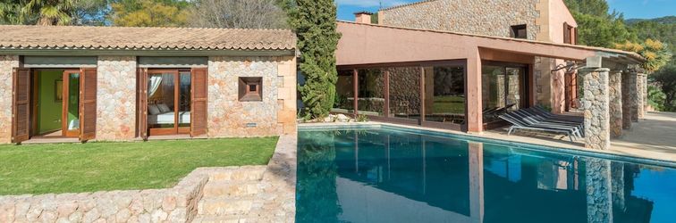 Others Can Toni Gat in Caubet