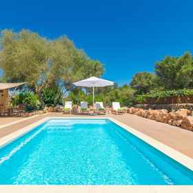 Room 1 เอส ตันคัท พริม อิน อัลไกดา, โรงแรม & ที่พัก Illes Balears