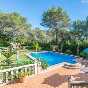 Room 1 사 포블라의 엘스 핀스, 에스텔렌스 호텔