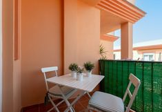 Khác 5 De Ronda in Co n With 1 Bedrooms and 1 Bathrooms