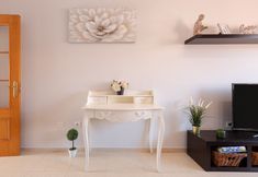 Khác 2 De Ronda in Co n With 1 Bedrooms and 1 Bathrooms