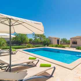 Room 1 S Estret in Santany, Khách sạn Estellencs