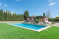 Others Ses Veles in Lloseta