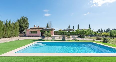 Others 2 Ses Veles in Lloseta