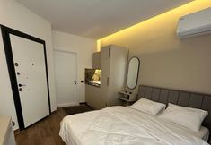 Lainnya 5 Vista Living Apartments