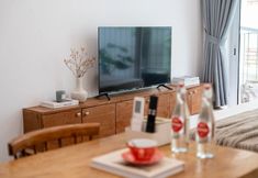 Others 2 SOL Urban Villa Rooftop POOL and GYM