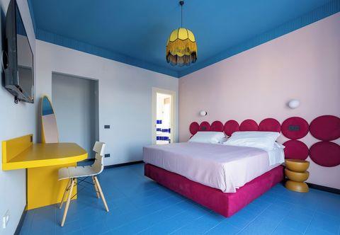 Lain-lain Relais Mirage Sorrento