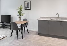 อื่นๆ 5 Host Stay 36 Waterside Place