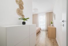 Others 4 Apartament na Alei Pokoju by Renters