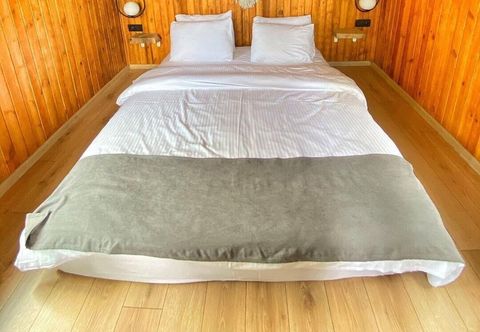 기타 Siesta Bungalov