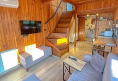 기타 2 Siesta Bungalov