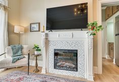 Others 5 Albany Vacation Rental w/ State Capitol Views!