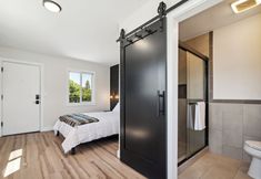 其他 3 The Central Block