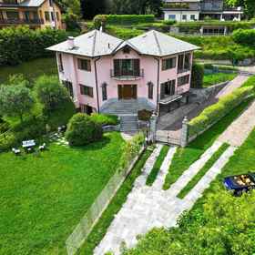 Primary image1Villa Grel,Barni別墅