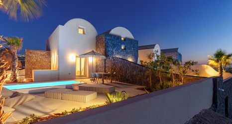 Others 2 Halo Santorini- Living Experience