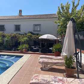 Primary image 1 带私人泳池和花园的可爱十卧室别墅, Iznalloz Villas