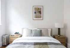 อื่นๆ 2 Generously Large 1 Bedroom Apartment in Farringdon