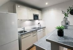 Lain-lain 6 Copernic Line Elegant 3BR Apartment in Paris