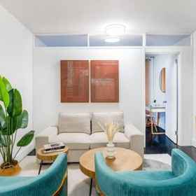 Room 1 444-3 1 ห้องนอนในเฮลส์คิทเช่น - เฟอร์นิเจอร์ใหม่ - ลิฟต์, โรงแรม & ที่พัก The Paley Center for Media